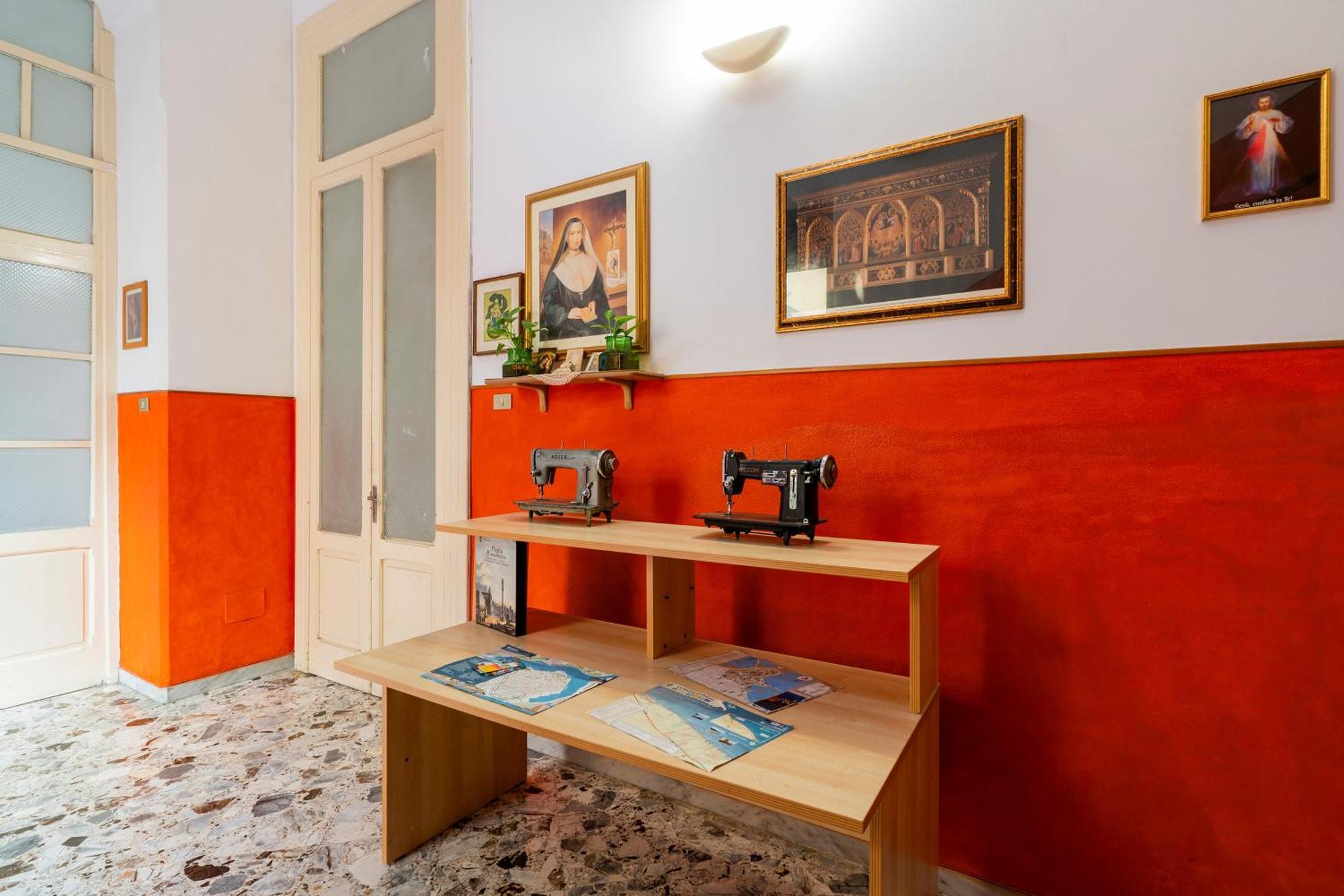Hotel Casa Di Madre Antonia à Brindisi Extérieur photo
